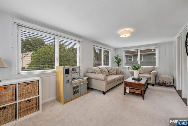 291 Midvale Street, Ridgewood, NJ 07450