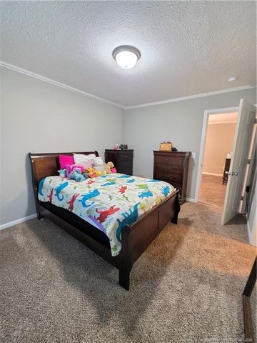 550 Thomas Drive, Raeford, NC 28376