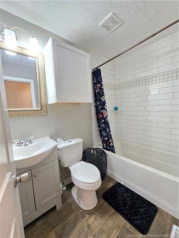 550 Thomas Drive, Raeford, NC 28376