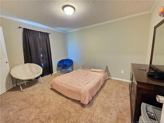 550 Thomas Drive, Raeford, NC 28376