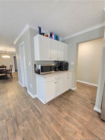 550 Thomas Drive, Raeford, NC 28376