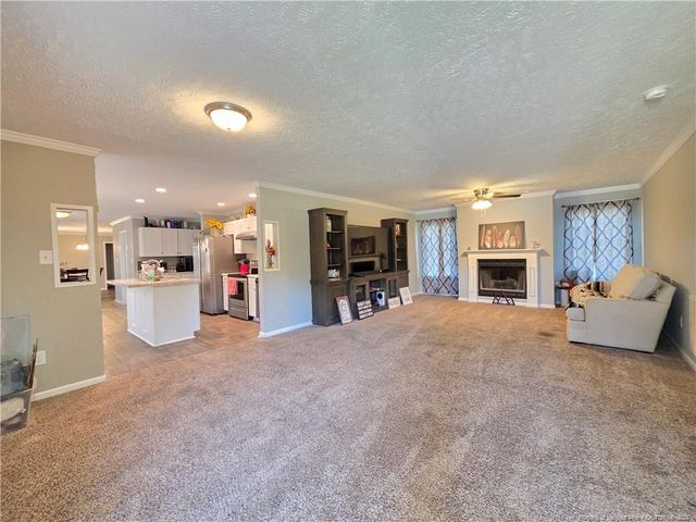 550 Thomas Drive, Raeford, NC 28376