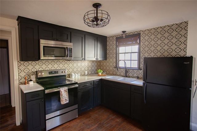 415 N Broad Street, Guthrie, OK 73044