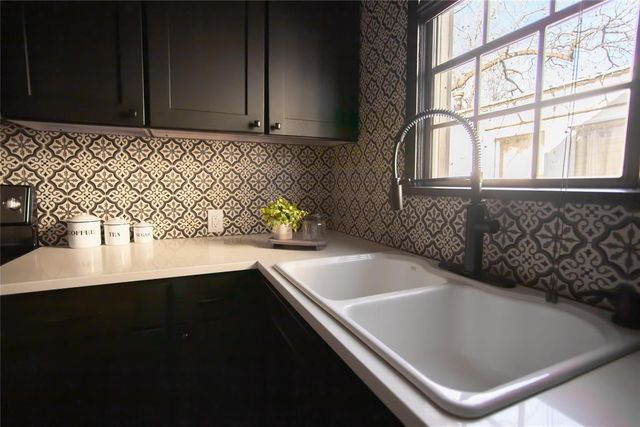 415 N Broad Street, Guthrie, OK 73044