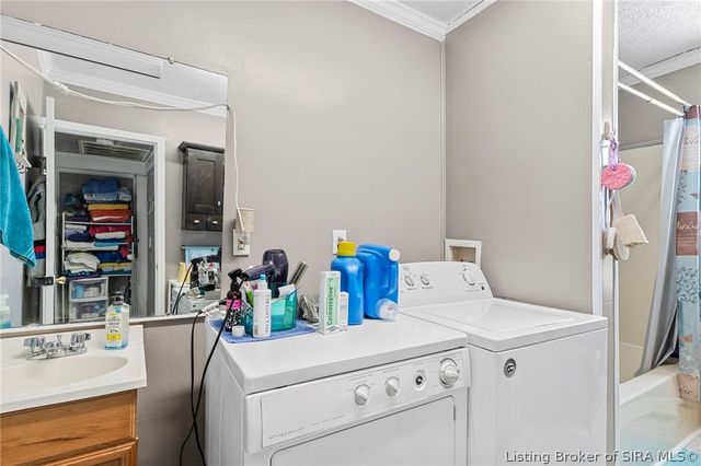 130 Mulberry Street, Madison, IN 47250