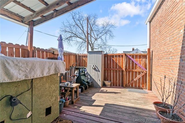 130 Mulberry Street, Madison, IN 47250