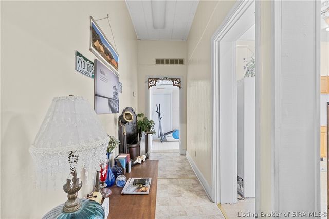 130 Mulberry Street, Madison, IN 47250