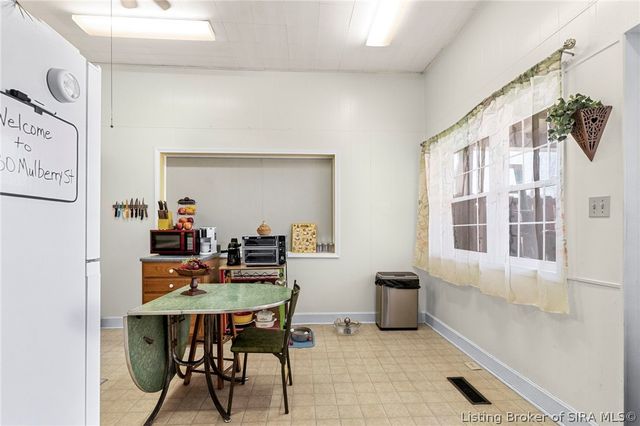 130 Mulberry Street, Madison, IN 47250