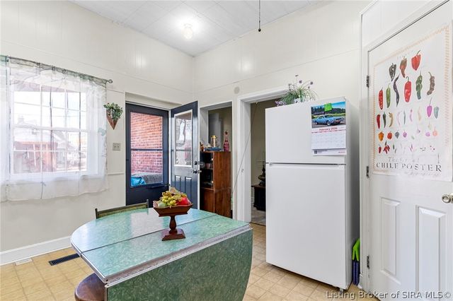 130 Mulberry Street, Madison, IN 47250