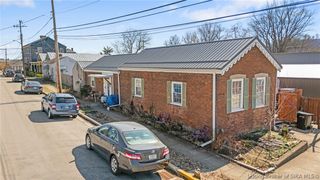 130 Mulberry Street, Madison, IN 47250