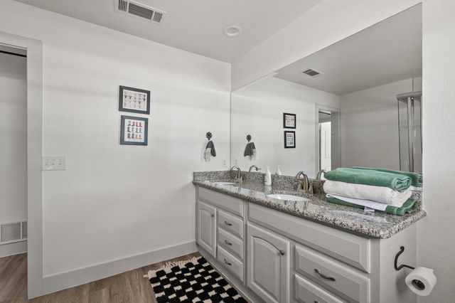 9778 State Highway 11, Whitewright, TX 75491