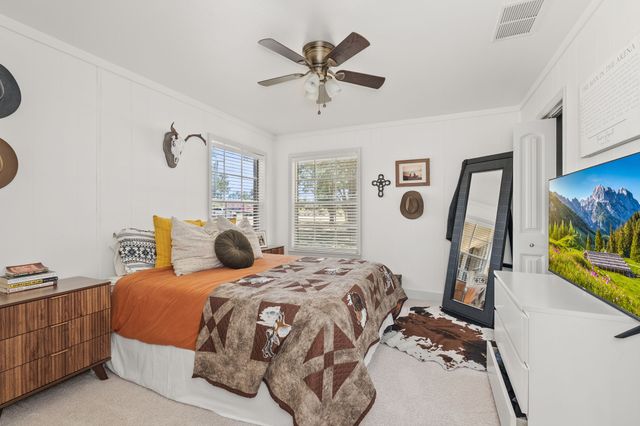 9778 State Highway 11, Whitewright, TX 75491