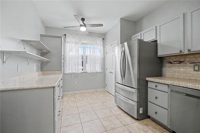 2714 Cedarbrook Way, Beavercreek, OH 45431