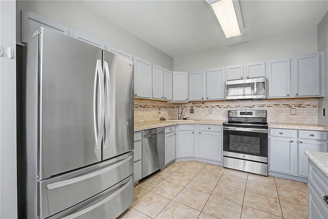 2714 Cedarbrook Way, Beavercreek, OH 45431