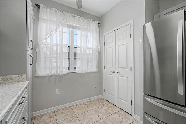 2714 Cedarbrook Way, Beavercreek, OH 45431
