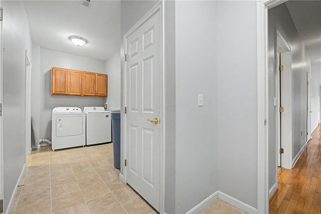 2714 Cedarbrook Way, Beavercreek, OH 45431