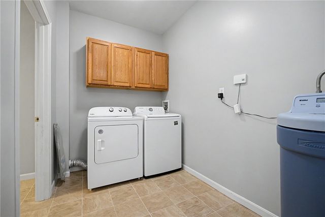 2714 Cedarbrook Way, Beavercreek, OH 45431