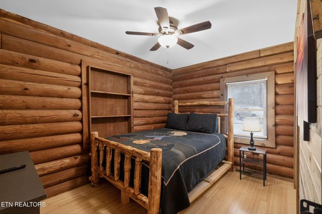 1209 Honeysuckle Lane, Sevierville, TN 37876