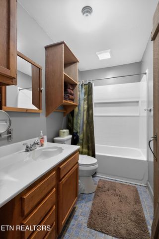 1209 Honeysuckle Lane, Sevierville, TN 37876