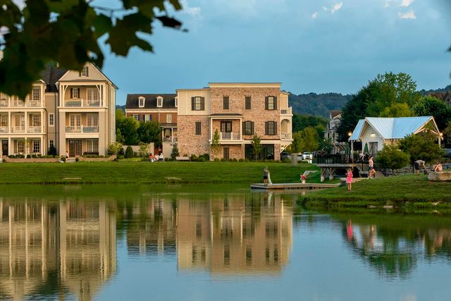 1413 Eliot Rd, Franklin, TN 37064