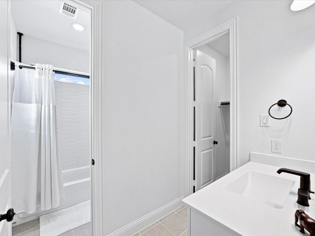 1901 Rockwood Lane, Mansfield, TX 76063