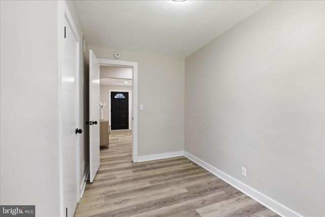 900 ORANGE ST, Harrisburg, PA 17113