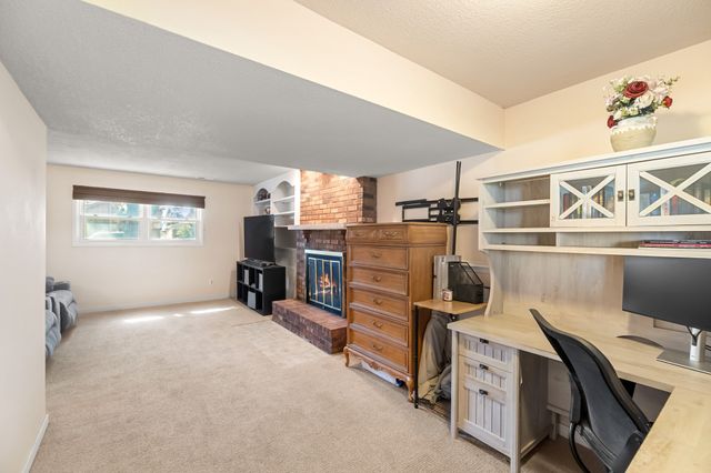 1102 31st Street, Perry, IA 50220