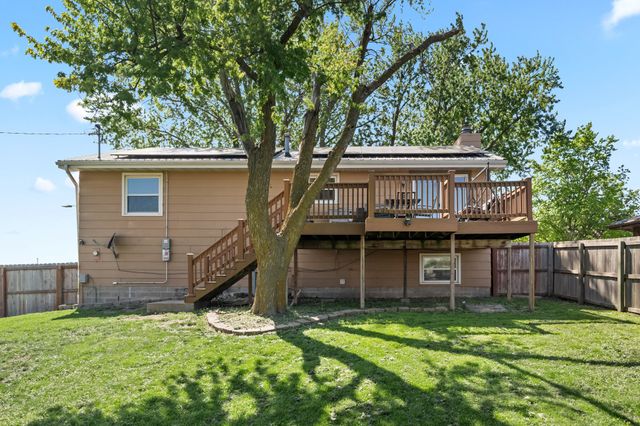 1102 31st Street, Perry, IA 50220