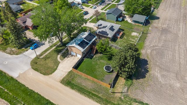 1102 31st Street, Perry, IA 50220