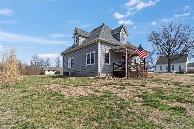 709 SE 3rd Street, Faucett, MO 64448
