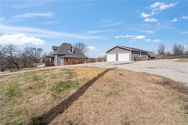 709 SE 3rd Street, Faucett, MO 64448