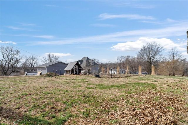 709 SE 3rd Street, Faucett, MO 64448