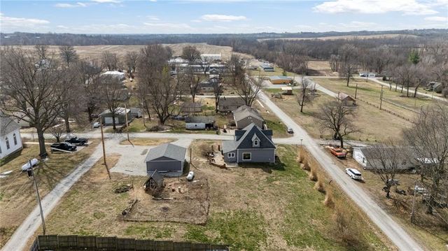 709 SE 3rd Street, Faucett, MO 64448