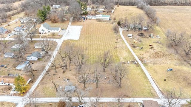 709 SE 3rd Street, Faucett, MO 64448