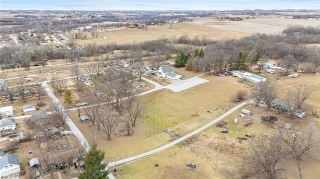 709 SE 3rd Street, Faucett, MO 64448