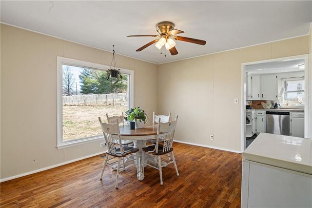 709 SE 3rd Street, Faucett, MO 64448