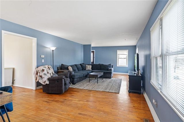 709 SE 3rd Street, Faucett, MO 64448