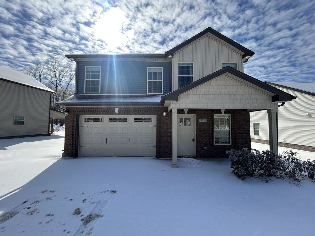 518 Burgess Ct, Clarksville, TN 37042