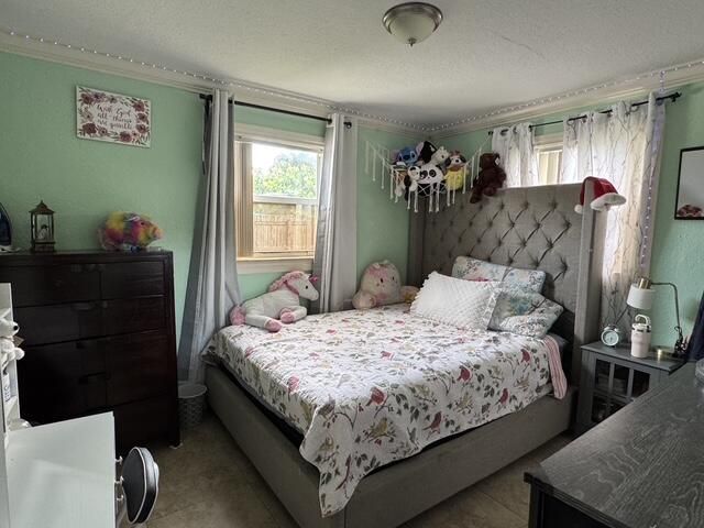 5636 NE 5th Avenue, Oakland Park, FL 33334