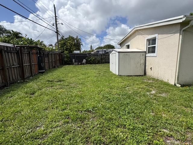 5636 NE 5th Avenue, Oakland Park, FL 33334