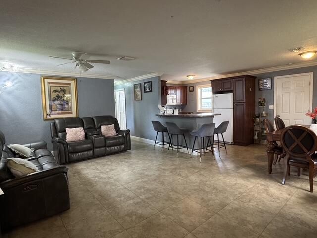 5636 NE 5th Avenue, Oakland Park, FL 33334