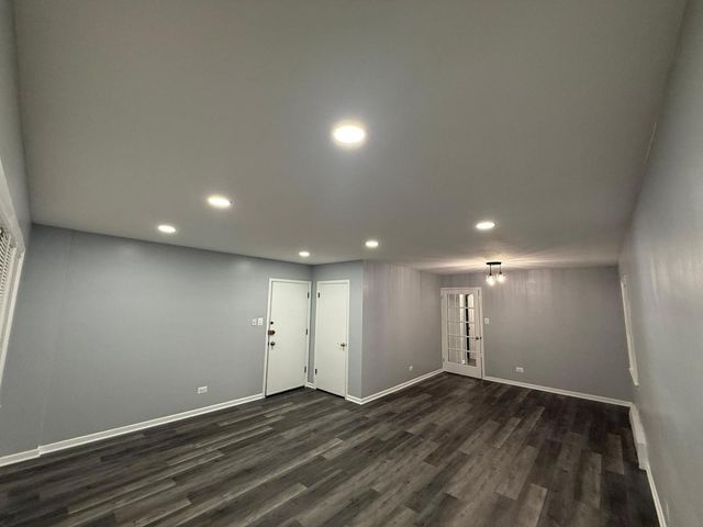 6306 W Belmont Avenue 1, Chicago, IL 60634