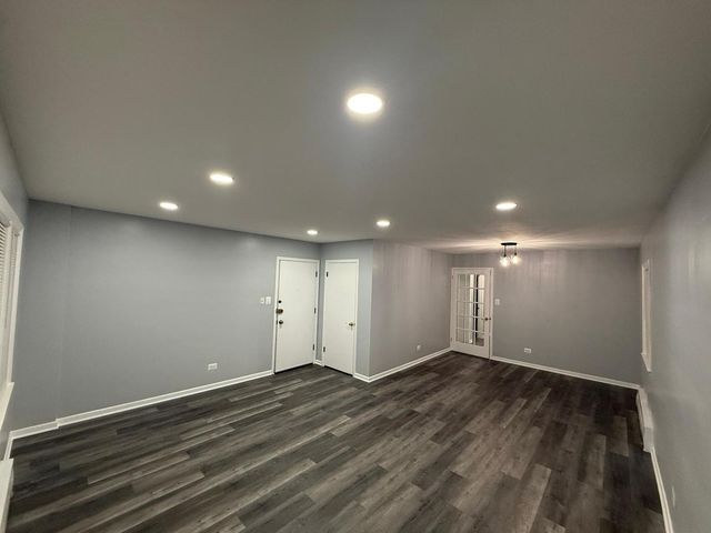 6306 W Belmont Avenue 1, Chicago, IL 60634