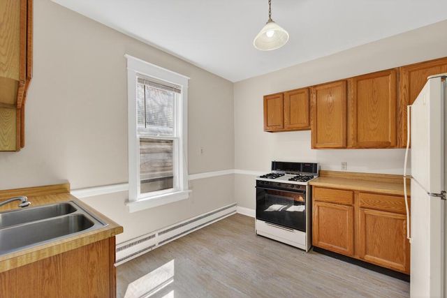 2802 Weil STREET, Milwaukee, WI 53212