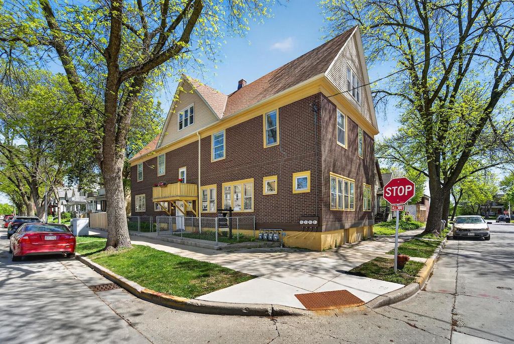 2802 Weil STREET, Milwaukee, WI 53212