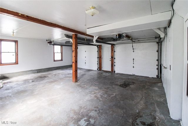 590 Ruth Avenue, Leavittsburg, OH 44430