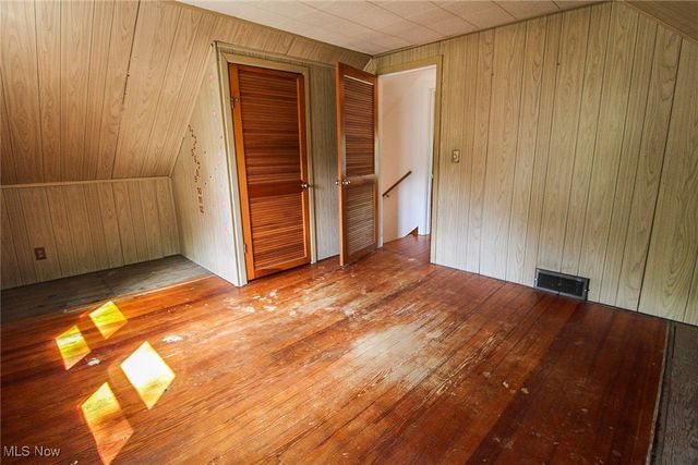 590 Ruth Avenue, Leavittsburg, OH 44430