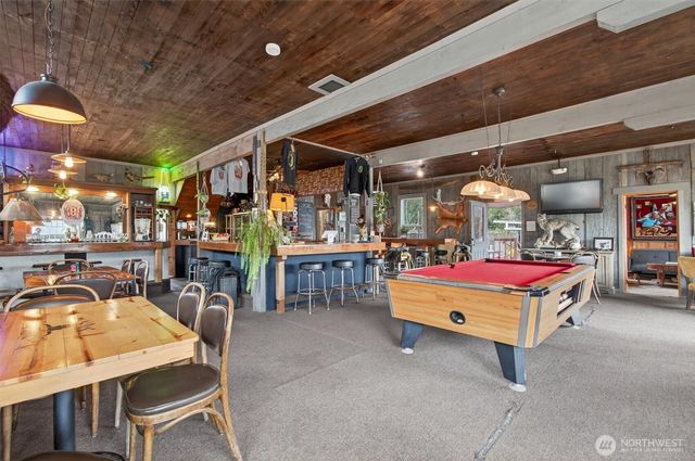 8 Fairgrounds Road, Skamokawa, WA 98647