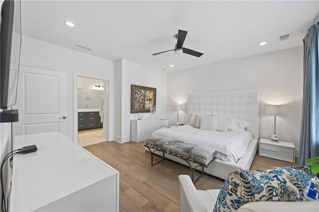 6425 Halcyon Way, Alpharetta, GA 30005