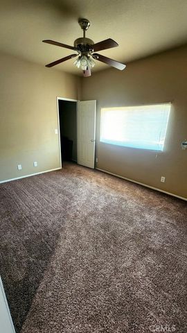 4638 W Avenue M10, Quartz Hill, CA 93536